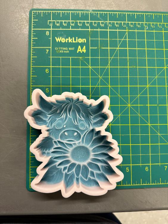 Highland Cow Sunflower 3D