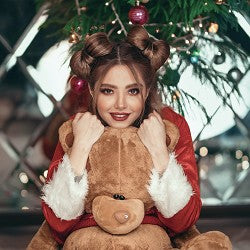 Mrs. Claus (Scented Beads)