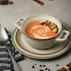 Strong autumn spiced fragrance with notes of pumpkin and caramel