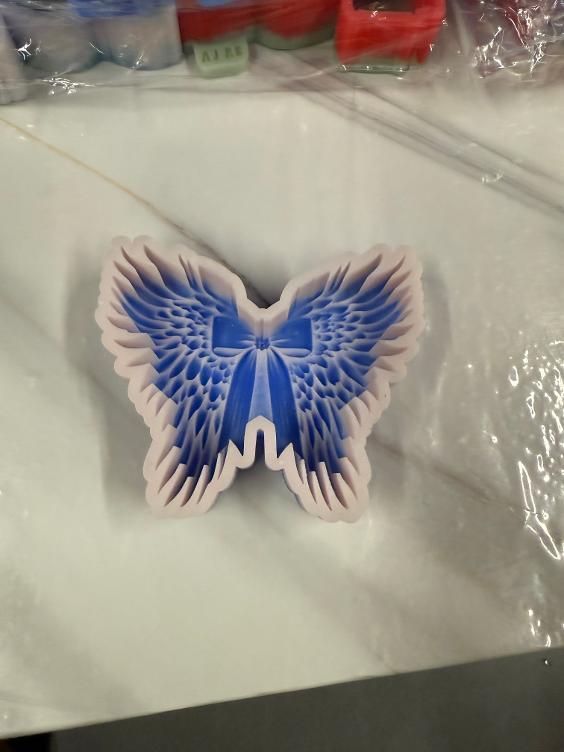 Wings with Bow 3D